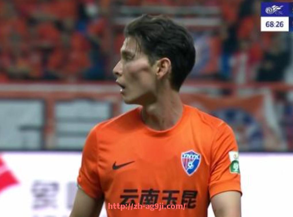 ag9游会-英超球衣图案设计中的花纹元素介绍